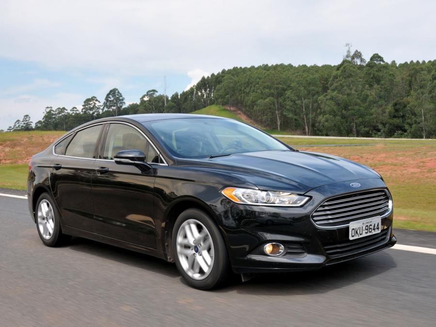  Ford Fusion 2013 года  (BR) (фото 15 из 27)